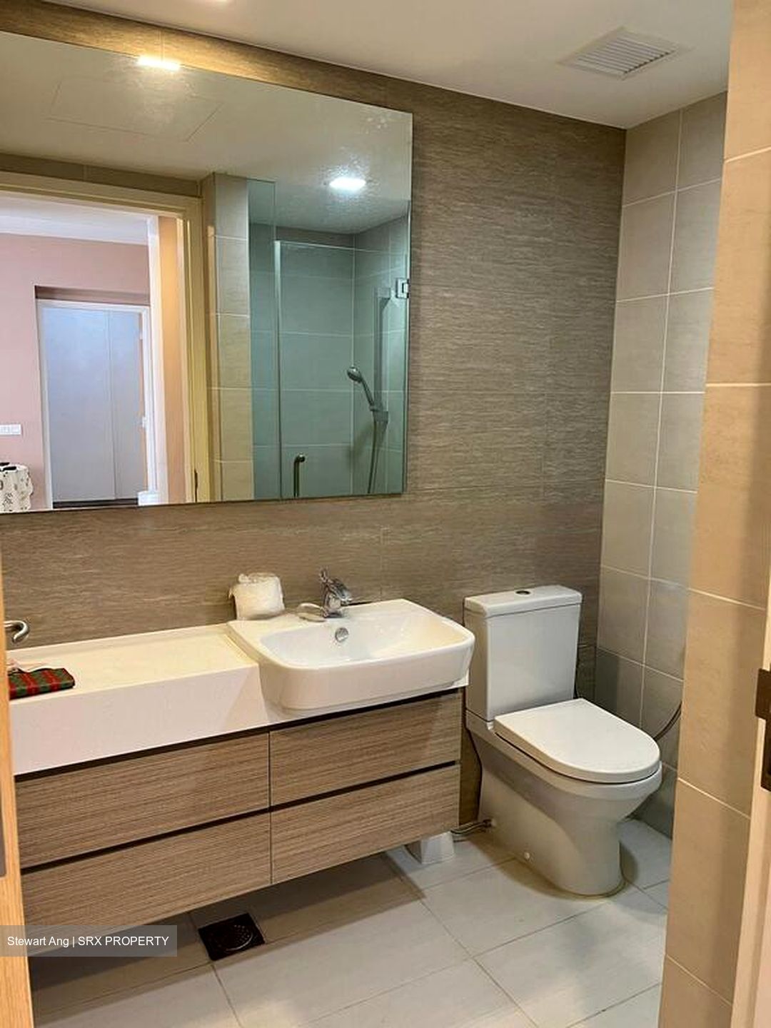 The Lakefront Residences (D22), Condominium #552753941